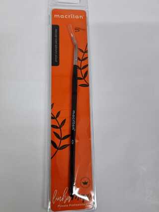 pincel curvado para delinear