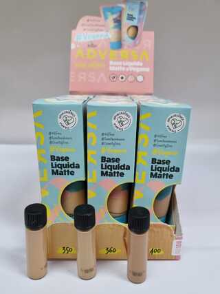 base liquida matte vegana adversa ton medio c/12pcs